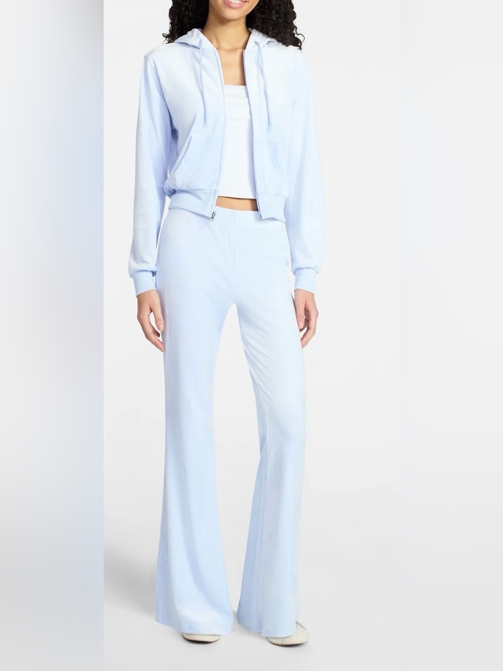 No Boundaries Velour Hoodie and Flare
Pants Set, 2-Piece, Women's